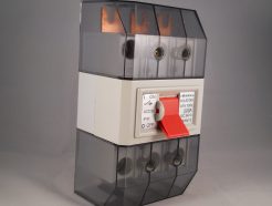 Crabtree Polestar 200 Amp Main Switch Disconnector 200A Triple Pole 200/22B