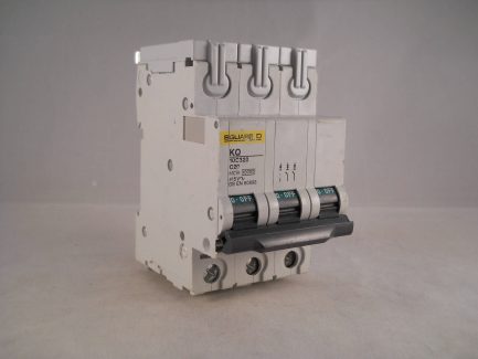 Square D MCB 20 Amp Triple Pole 3 Phase Breaker Type C 20A Loadcentre KQ10C320