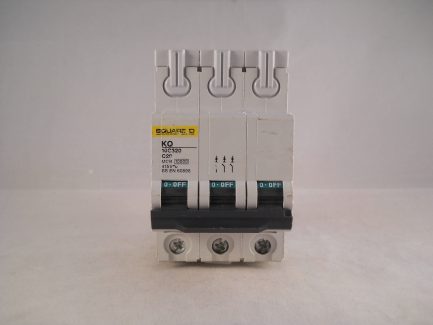 Square D MCB 20 Amp Triple Pole 3 Phase Breaker Type C 20A Loadcentre KQ10C320 - Image 2