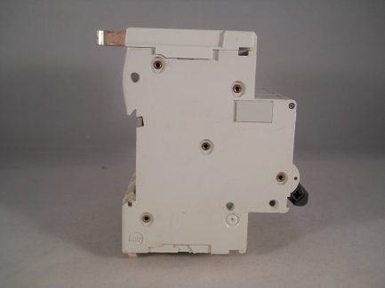 Square D MCB 63 Amp Triple Pole 3 Phase Breaker Type C 63A Loadcentre KQ10C363 - Image 4