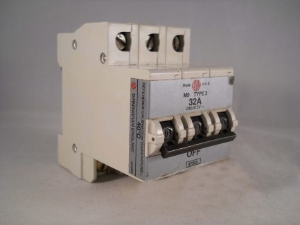 Bill MCB 32 Amp Type 3 M9 Triple Pole 3 Phase 32A Memshield 1 323MC 323MB3 3T323