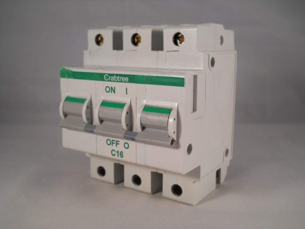 Crabtree Polestar MCB 16 Amp Type C 16A Triple Pole 3 Phase Breaker 63C/16 NEW - Image 4