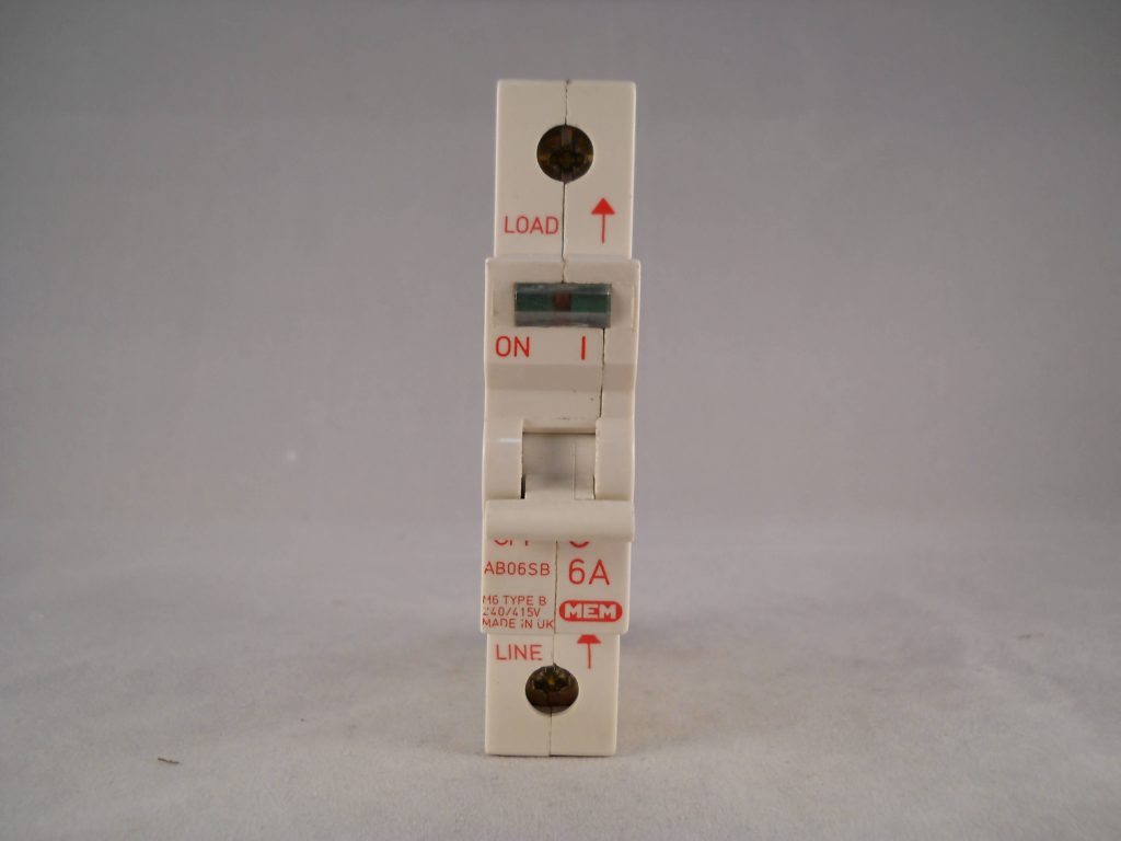 MEM 6A Leitungsschutzschalter AB06S2 6 Ampere MCB M6 Typ 2