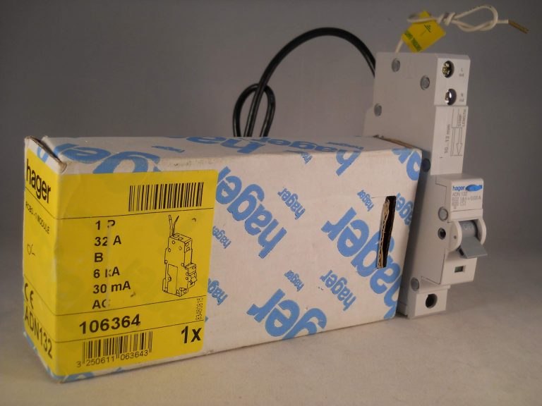 Disjoncteurs Différentiels Hager RCBO (MCB/RCD) Occasion - Modèles 16A AD107, 32A ADN132 6kA, ADB132 10kA, 1P 240V