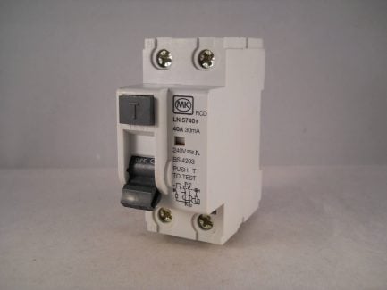 MK RCD 40 Amp 30mA Double Pole 40A Sentry LN5740S - Image 3