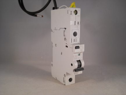 MEM Eaton RCBO 32 Amp 30mA Type C 32A MR30 POD Memshield 2 Memera MCH132R30 NEW - Image 2