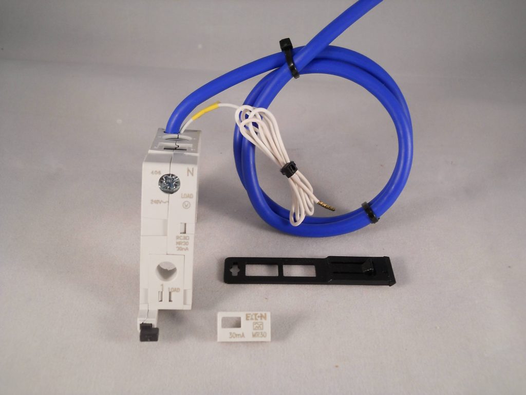 Lot De 4 Disjoncteurs Différentiels MEM Bill Eaton RCBO B16A 30mA Type B - 10kA, 240V, Occasion