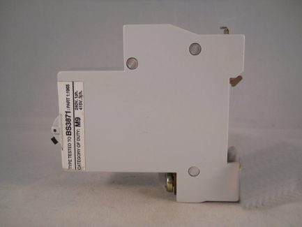 MEM MCB Type 3 40 Amp M9 Single Pole 40A Memshield 1 T401C 3T401 401MC 401MB3 - Image 4