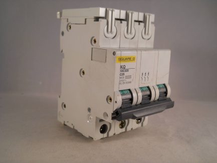 Square D MCB 25 Amp Triple Pole 3 Phase Breaker Type C 25A Loadcentre KQ10C325