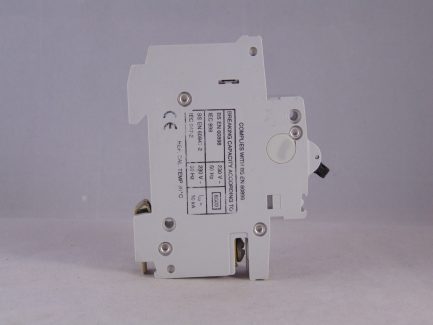 Wylex MCB 40 Amp Single Pole Breaker Type B 40A Black Dolly NSB40 Stotz - Image 4