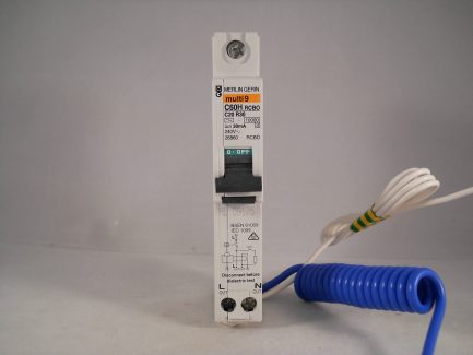 Merlin Gerin RCBO 20 Amp 30mA Type C 20A Multi 9 26860 C60HC20R30 - Image 2
