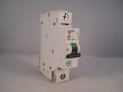 Steeple Series E MCB 40 Amp Type B 40A Single Pole Breaker GE Vynckier SE40B