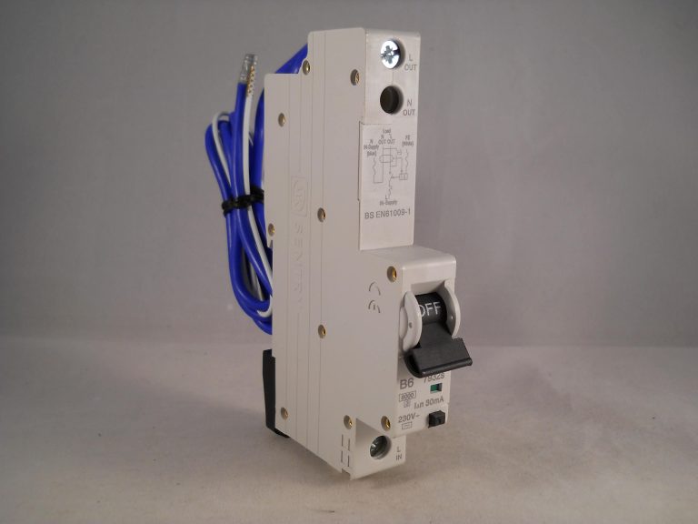 6A, Curva B, 30mA, Tipo AC, Usato Ma Funzionante - Foto 3