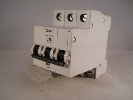 MEM MCB 32 Amp Type 4 M9 Triple Pole 3 Phase Breaker 32A Memshield 1 323D 323MB4 - Image 3
