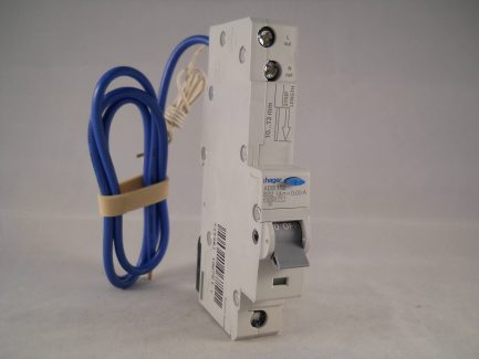 Hager RCBO 32 Amp 30mA Type B 32A 106751 B32 ADB Range ADB132 NEW - Image 2