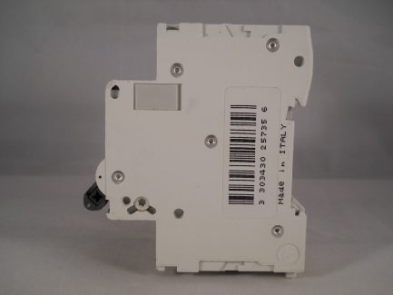Schneider MCB 50 Amp Triple Pole 3 Phase Type D 50A C60HD350 Merlin Gerin 25735 - Image 5