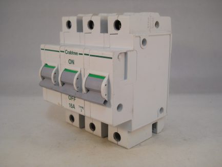 Crabtree Polestar MCB 16 Amp Type 3 16A Triple Pole 3 Phase Breaker 633/16 - Image 3