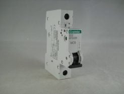 Crabtree Loadstar MCB 32 Amp Single Pole Breaker Type B 32A 6FS32B Series 3
