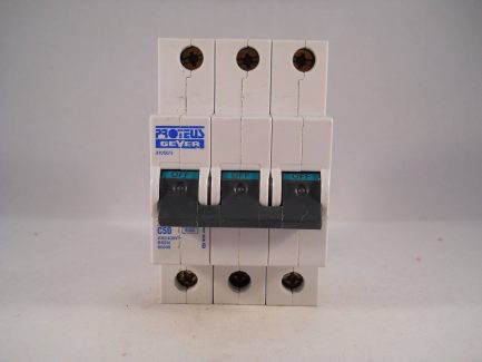 Proteus MCB 50 Amp Triple Pole 3 Phase Breaker Type C 50A Geyer 31050/3 - Image 2