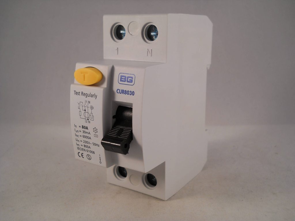 Disjoncteur Différentiel (RCD) British General 80A 30mA Double Pôle Type AC - Occasion Testé