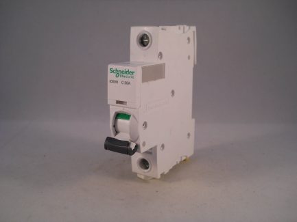 Schneider MCB 20 Amp Single Pole Type C 20A Acti9 Merlin Gerin A9F54120 - Image 3