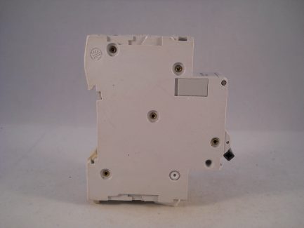 Merlin Gerin MCB 10 Amp Single Pole Breaker Type D 10A Multi9 C60HD110 25700 - Image 4