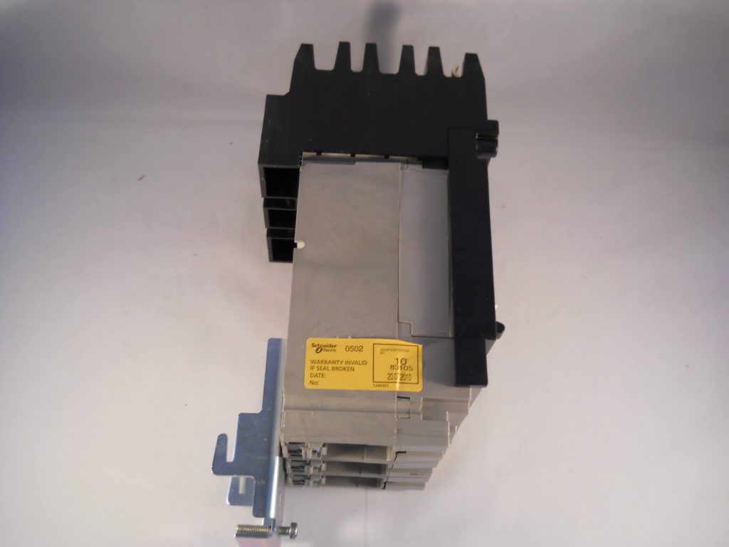 Square D MCCB 80 Amp Triple Pole 3 Phase 80A CD Range I-Line CDAE34080