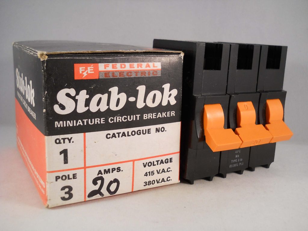 WYLEX PUSH IN Type B Plug In Mcb 6 10 16 32 40 Amp Breaker Or Base Shield Only £16.15 - UK - Foto 5