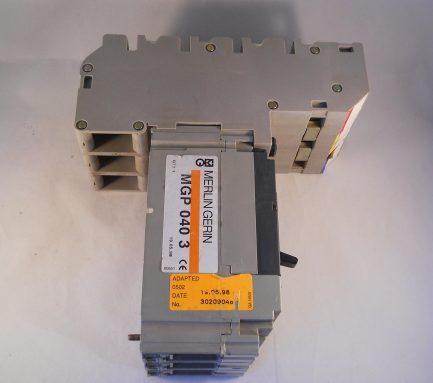 Merlin Gerin MCCB 40 Amp Triple Pole Compact 40A NS100N TM40D MGP0403 - Image 4