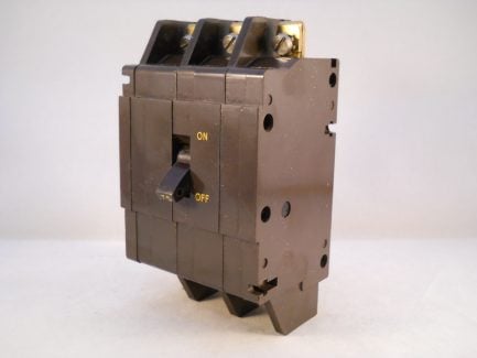 Crabtree C50 MCB 7.5 Amp Type 2 7.5A Triple Pole 3 Phase Breaker C-50 53/075 - Image 3