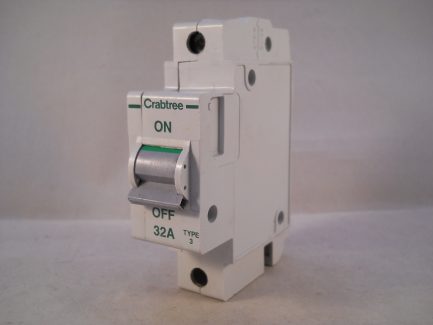 Crabtree Polestar MCB 32 Amp Type 3 32A Single Pole Circuit Breaker 603/32 - Image 3