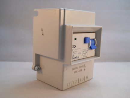 MEM 100 Amp 100mA Four Pole 100A Memshield 2 RCD Incomer Kit AM1004MPROD BMR100 - Image 2
