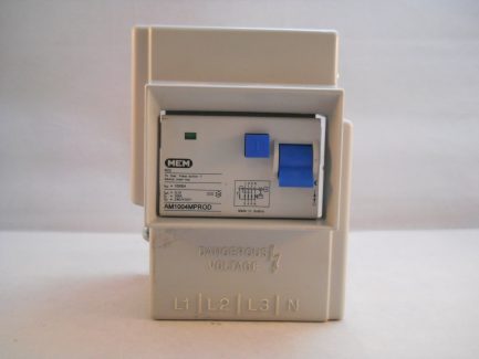 MEM 100 Amp 100mA Four Pole 100A Memshield 2 RCD Incomer Kit AM1004MPROD BMR100 - Image 3
