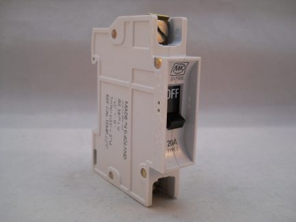MK MCB 20 Amp Single Pole Circuit Breaker Type 2 20A Sentry LN5920