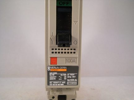 Merlin Gerin MCCB 100 Amp Single Pole Compact 100A Circuit Breaker NS100N1PTM100D - Image 5
