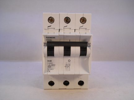Siemens MCB 40 Amp 5SX23 Type D Triple Pole 40A 3 Phase Circuit Breaker 5SX23D40 - Image 2