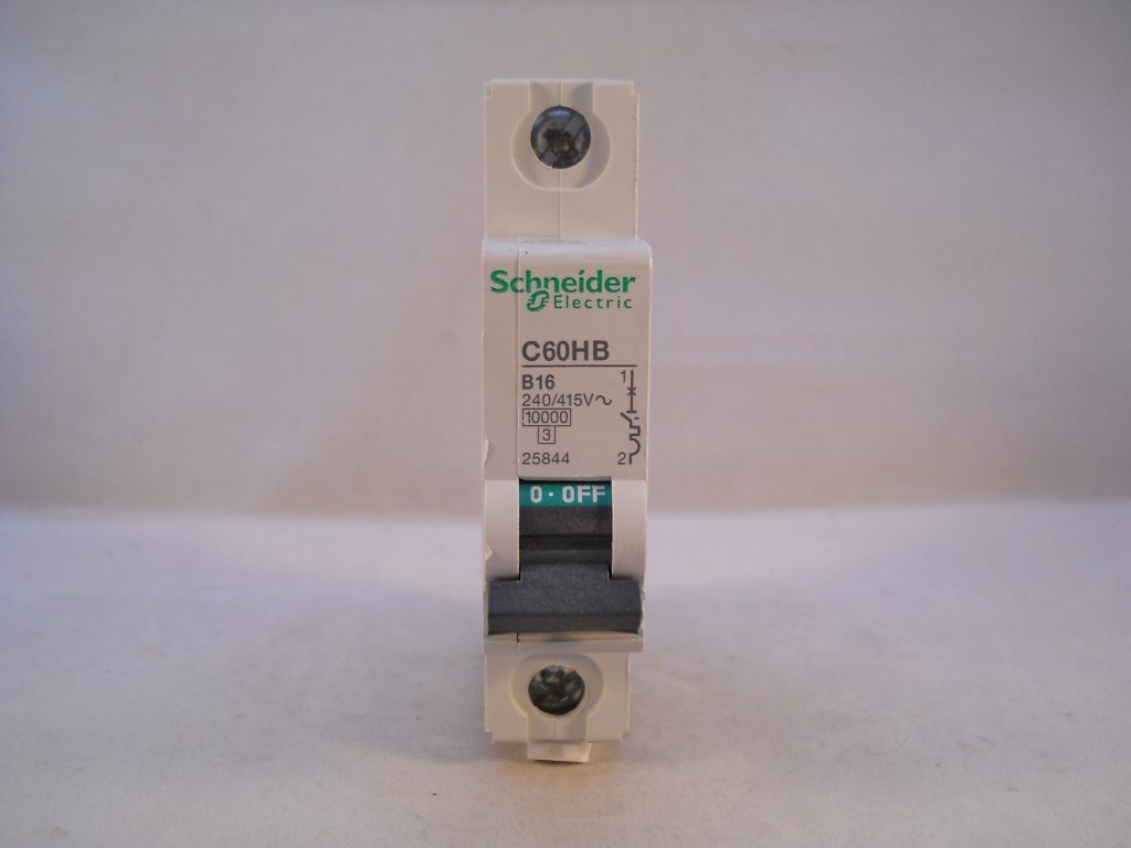 Disyuntor Merlin Gerin Multi 9 3P 25A 6kA A 415V C60N C25 25833