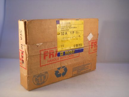 Square D MCCB 32 Amp Single Pole 32A i-Line Circuit Breaker SFA1032B NEW - Image 6