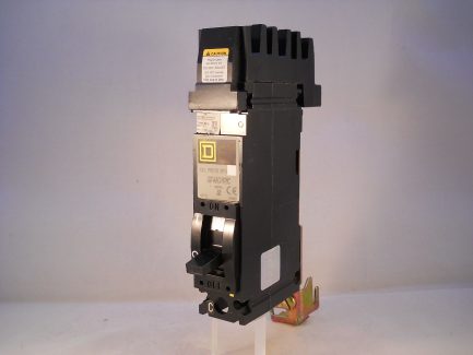 Square D MCCB 32 Amp Single Pole 32A i-Line Circuit Breaker SFA1032C - Image 3
