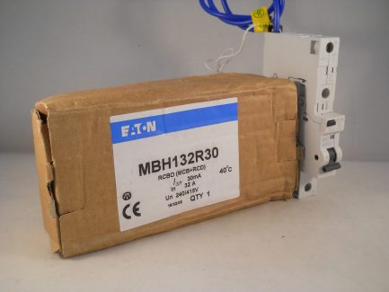 MEM Eaton RCBO 32 Amp 30mA Type B 32A MR30 POD Memshield 2 Memera MBH132R30 NEW