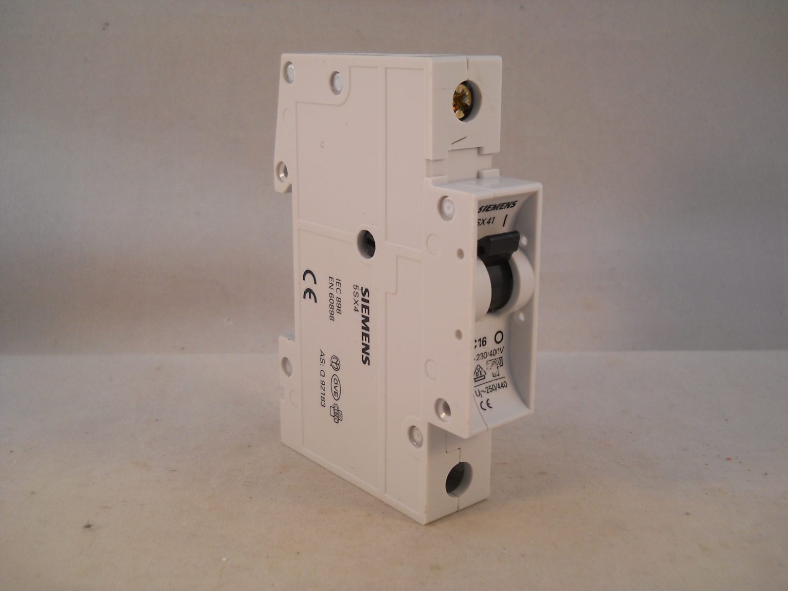 Interruttore Magnetotermico Siemens 5SX41 40A Curva C – Usato Ma Funzionante