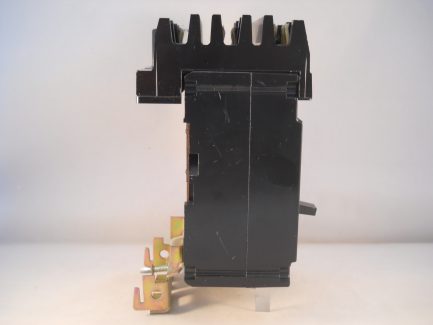 Square D MCCB 16 Amp Triple Pole 3 Phase 16A Series 2 i-Line Breaker SFA3016 - Image 4