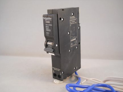 Schneider QOVS RCBO 10 Amp 30mA Type B 10A Qwikline Square D QO110B10RCBO30F - Image 3
