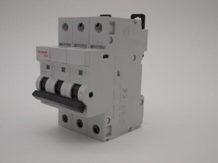 Bill MCB 10 Amp Triple Pole 3 Phase Type D 10A C10 Talisman Memshield 2 THD103 - Image 3