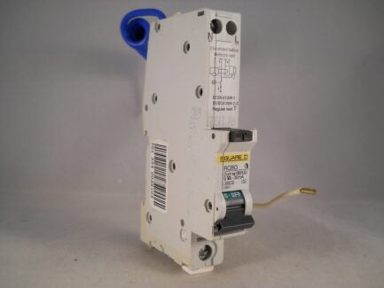Square D RCBO 32 Amp 30mA Type B 32A Domae Schneider DOM32B6R30