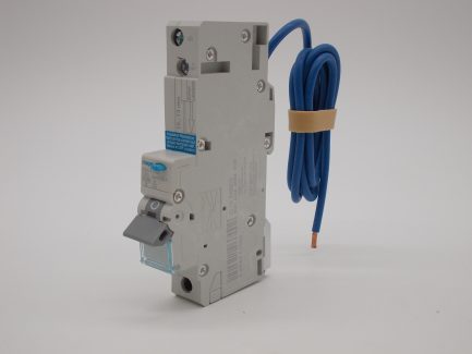 Hager RCBO 20 Amp 30mA Type C 20A 103700 C20 ADA Range ADC420U NEW - Image 4