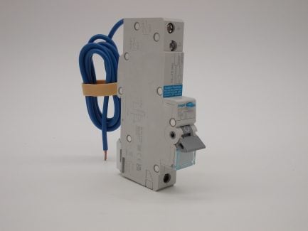 Hager RCBO 10 Amp 30mA Type B 10A 103683 B10 ADB Range ADB410U NEW - Image 2