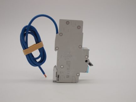 Hager RCBO 20 Amp 30mA Type B 20A 103686 B20 ADB Range ADB420U NEW - Image 5