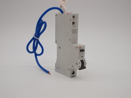 Wylex RCBO 10 Amp 30mA Type B 10A PSBS Range B10 PSBS10-B/1 NEW - Image 2