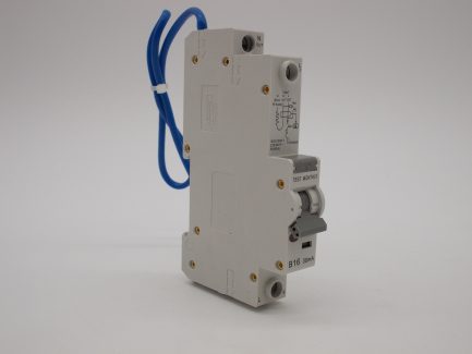 CGD RCBO 16 Amp 30mA Type B 16A B16 RCBO-16/30/SP NEW - Image 2